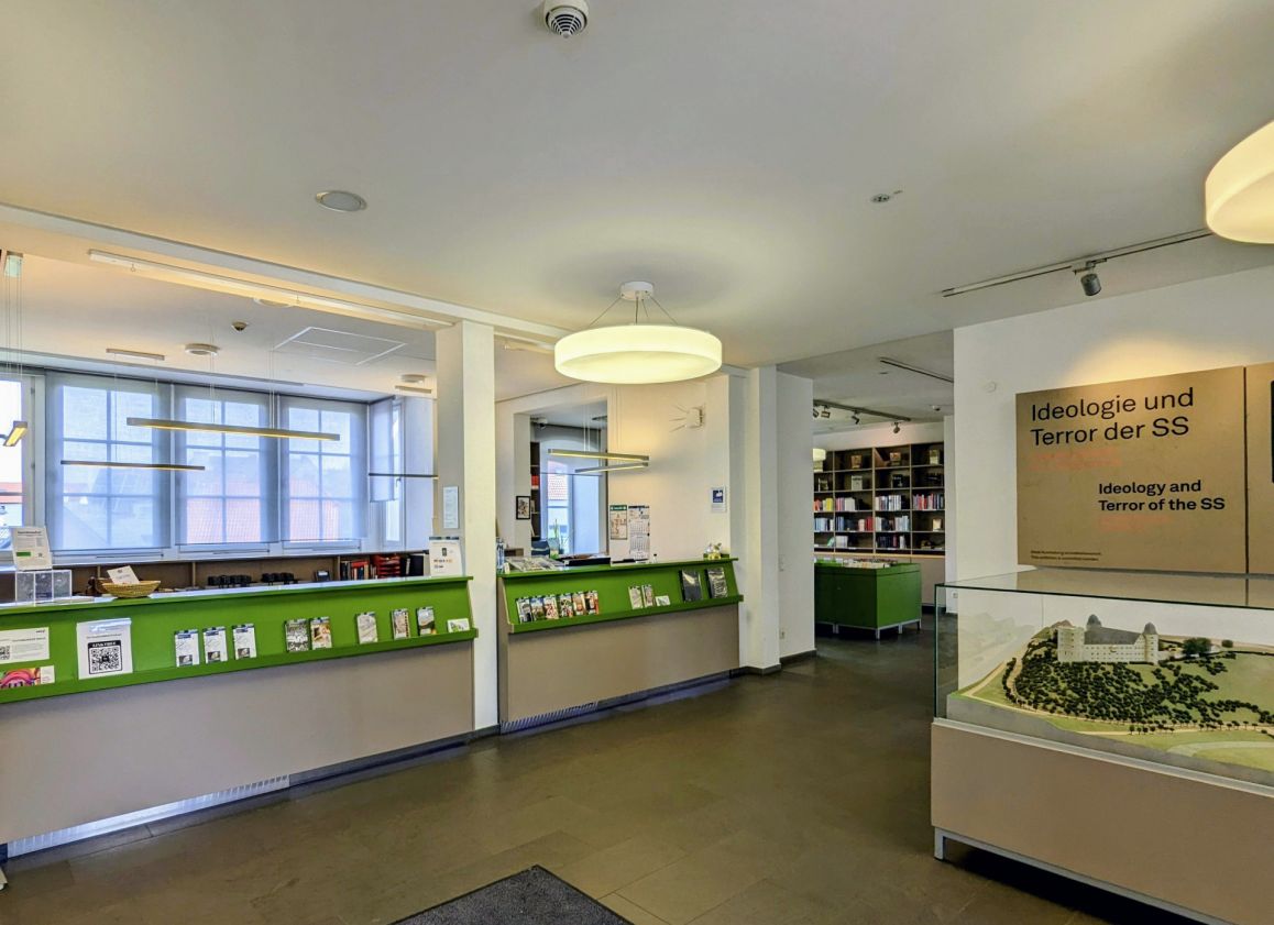 Foyer Erinnerungs- und Gedenkstätte